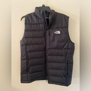 The North Face Men's Black Puffer Vest